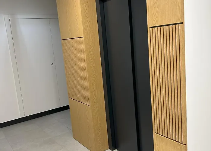 Wygodne Mieszkania Nova Mikolowska 151 アパート